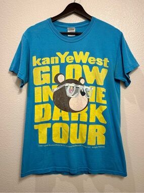 2007 Kanye West Glow in the Dark Tour Graduation Beat Rap Tee S 19.5x25